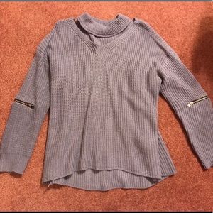 Super cozy knit sweater with zippers